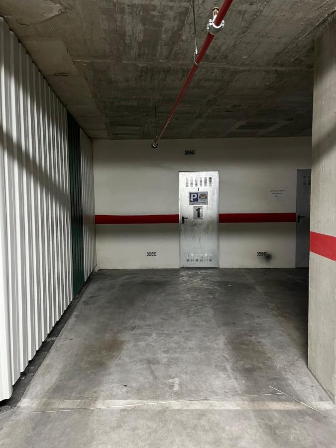 -Malagasunapts- Central Freeparking Rooftoppool Exterior photo