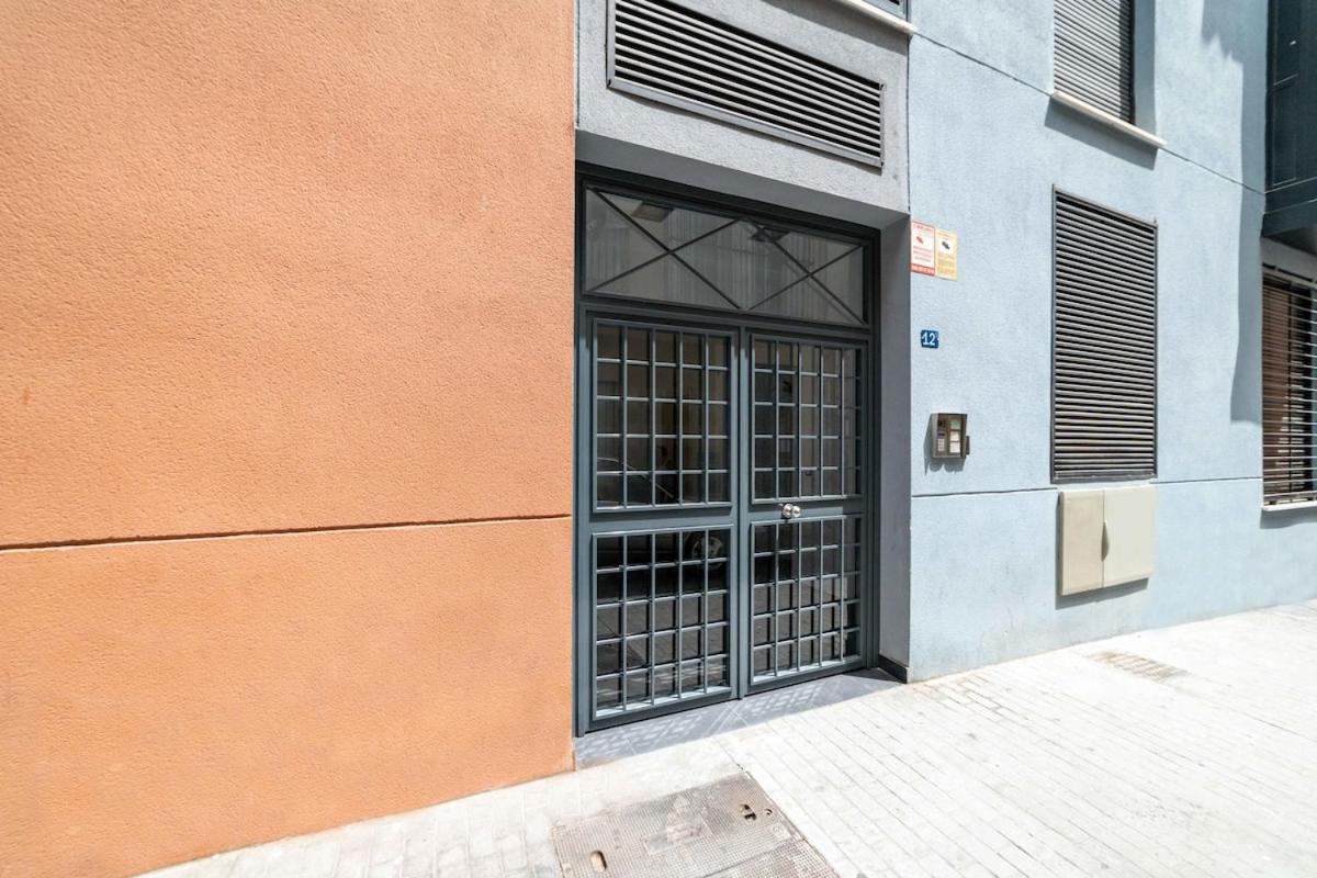 -Malagasunapts- Central Freeparking Rooftoppool Exterior photo